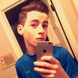 Meet your Posher, Brandon