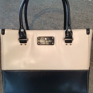 Kate Spade purse (never been used)