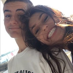 Meet your Posher, Abigail