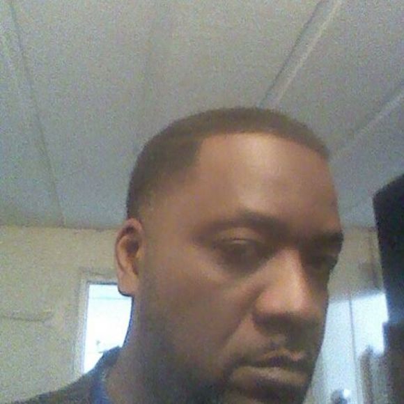 Meet your Posher, Edwin - Picture 1 of 1