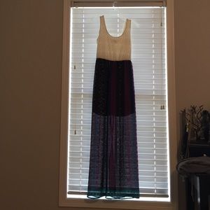 Maxi dress