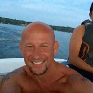 Meet your Posher, Shawn