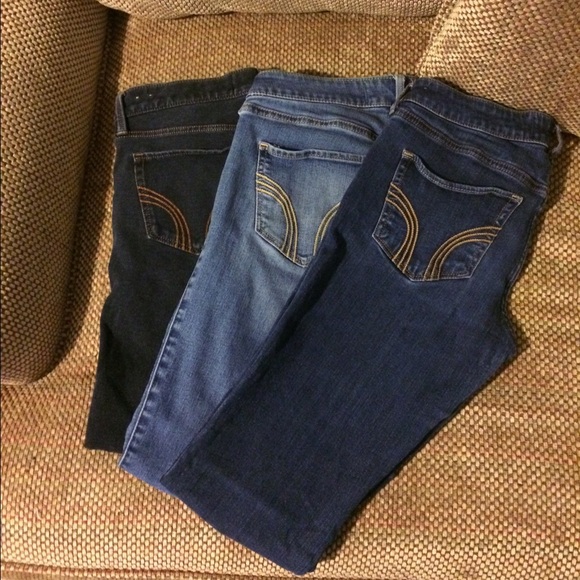 3 Hollister Jeans