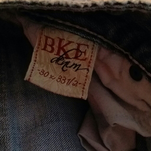 Buckle jeans - Picture 2 of 3