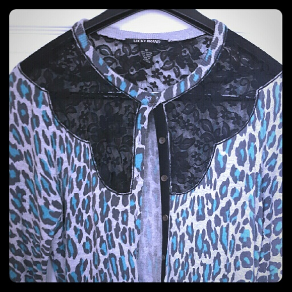 Lucky brand button up