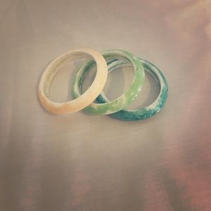 3 colorful bangles