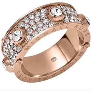 Michael Kors rose gold ring size 7