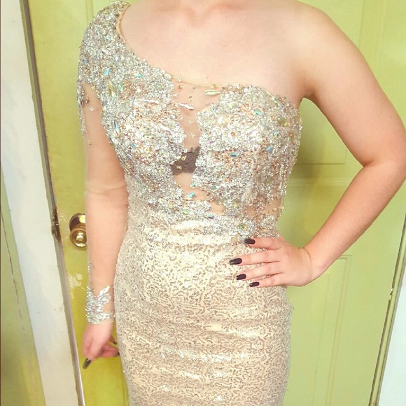 Formal gown/ prom dress!