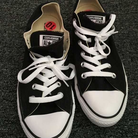 Black converse