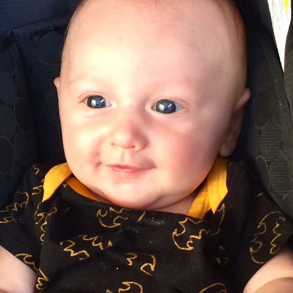 Meet your Posher, Courtney