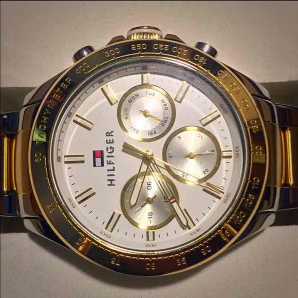 Tommy Hilfiger watch - Picture 2 of 4