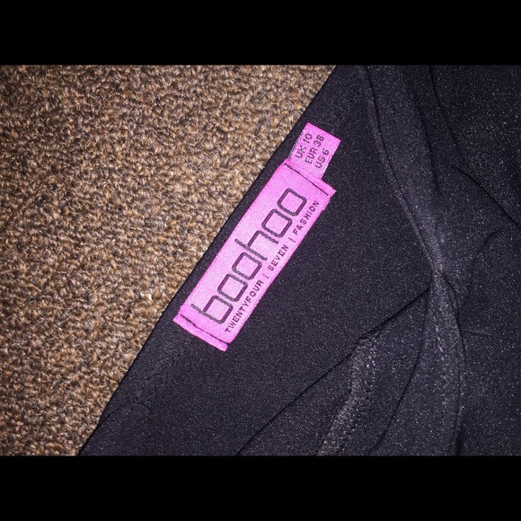 Boohoo criss cross black crop top - Picture 2 of 2