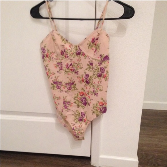 Floral body suit // bodysuit