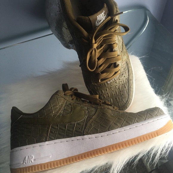 Nike Other - Olive green Nike air forces 1
