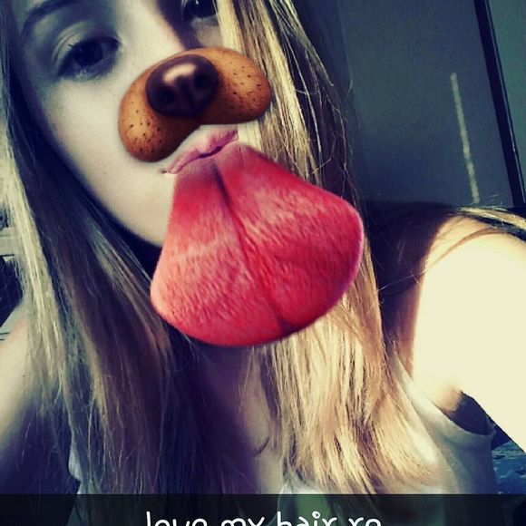 Meet your Posher, Caitlin