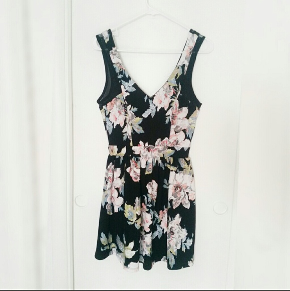 Floral V-Neck Dress