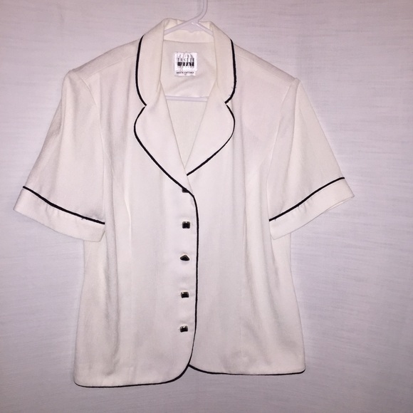 Women's size 12 top