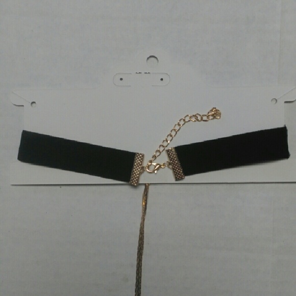 Black Velvet long chain gold tassel choker - Picture 4 of 4