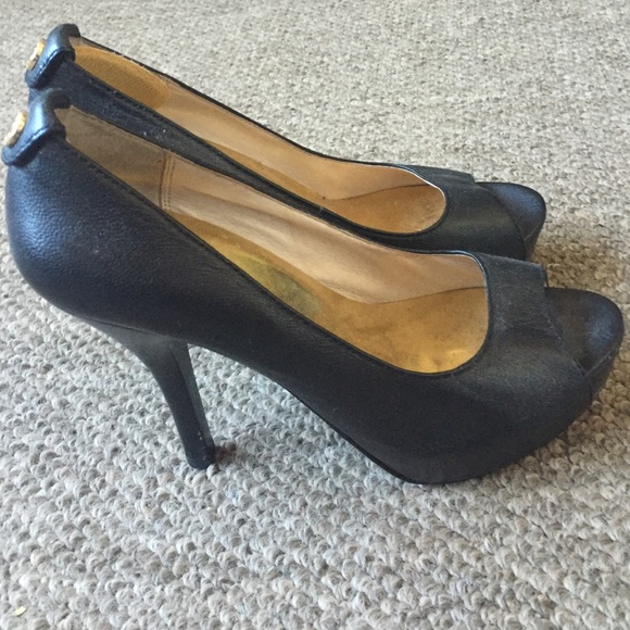 Moving And Trying To Minimize My Shoe Collection! - image 2