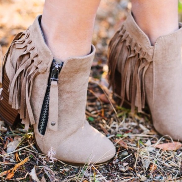 🆕Hello Fall Bootie - BEIGE - Picture 3 of 4