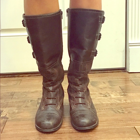 Mudd brand boots in size 9.5M