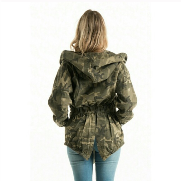 Camouflage Jacket - Picture 3 of 4