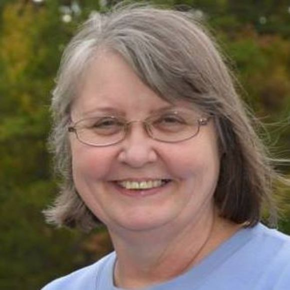 Meet your Posher, Lori - Picture 1 of 1