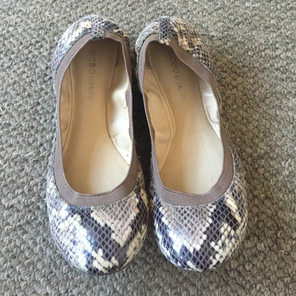 Moving and trying to minimize shoe collection! - Picture 3 of 3