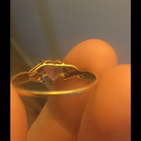 10K gold pink sapphire ring - Picture 4 of 4