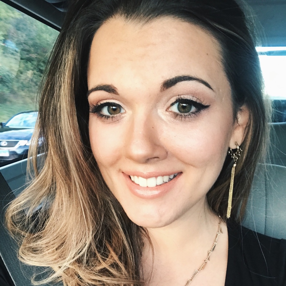 Meet your Posher, Kelly