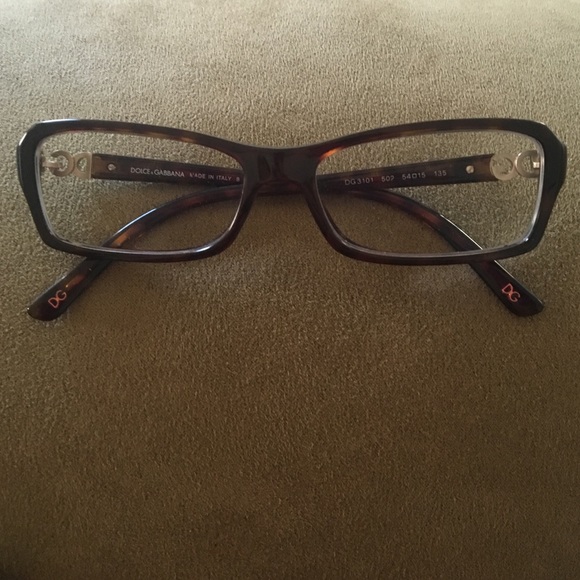 D&G brown tortoise eye glasses