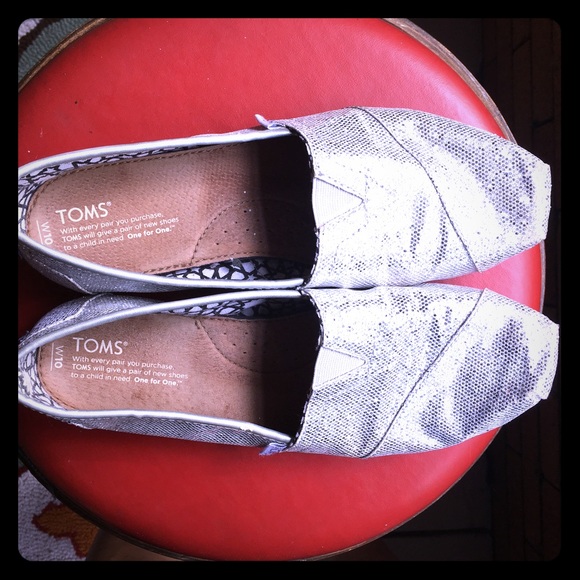 Silver glitter Toms