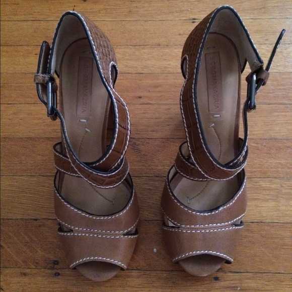 Brown platform heels - Picture 2 of 4