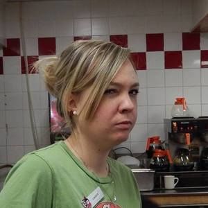 Meet your Posher, Cassandra