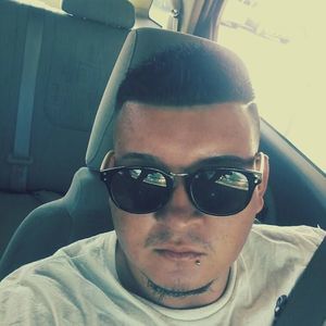 Meet your Posher, Josue