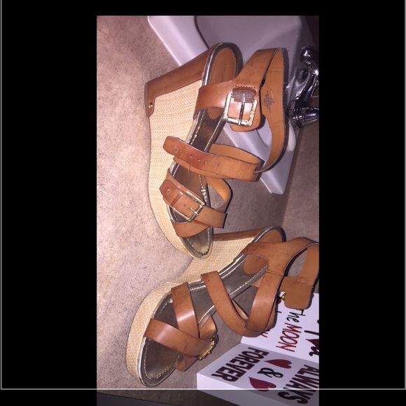 Wedges - Picture 1 of 1