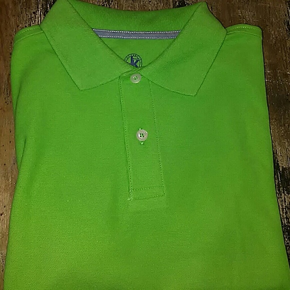 Boys medium J Khaki polo