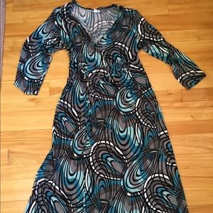 Liz Lange m maternity dress