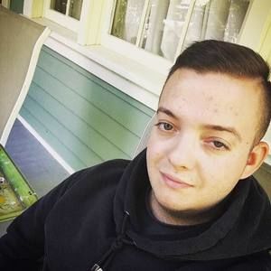 Meet your Posher, Milo