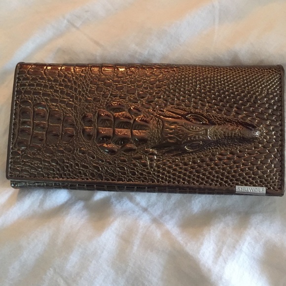Shu Wolf Handbags - 💥💥NEW💥💥leather wallet.