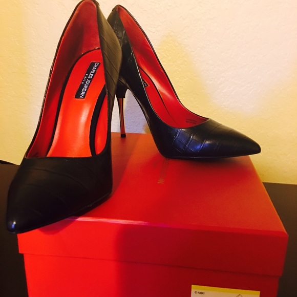 Charles Jourdan pumps