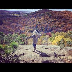 Meet your Posher, Tommi