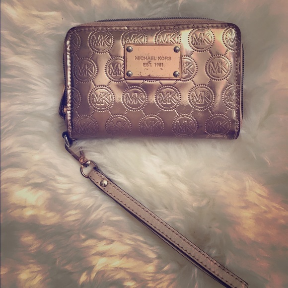 Michael Kors Gold Metallic Jet Set Wallet