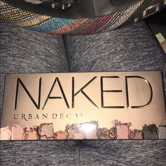 Urban decay naked 1