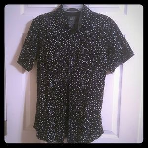 Short sleeve button down