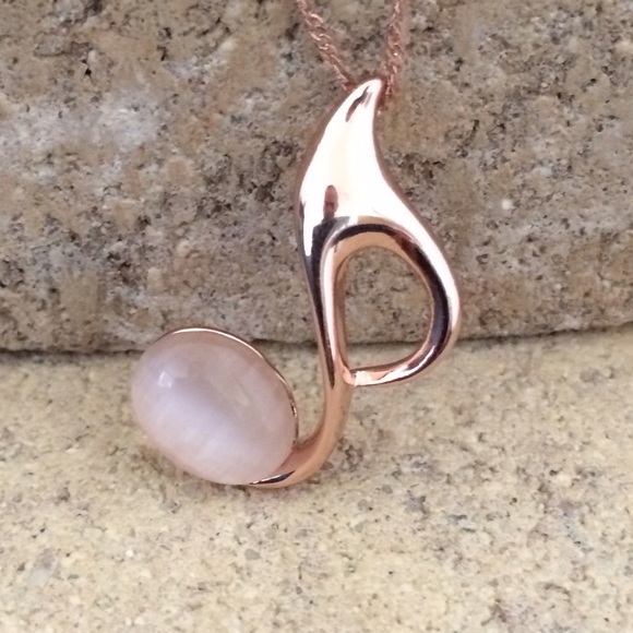 Musical Note Pendant Necklace - Picture 4 of 7