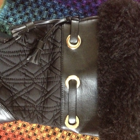 Women's Boots - Picture 2 of 3