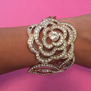 Flower Bangle Bracelet