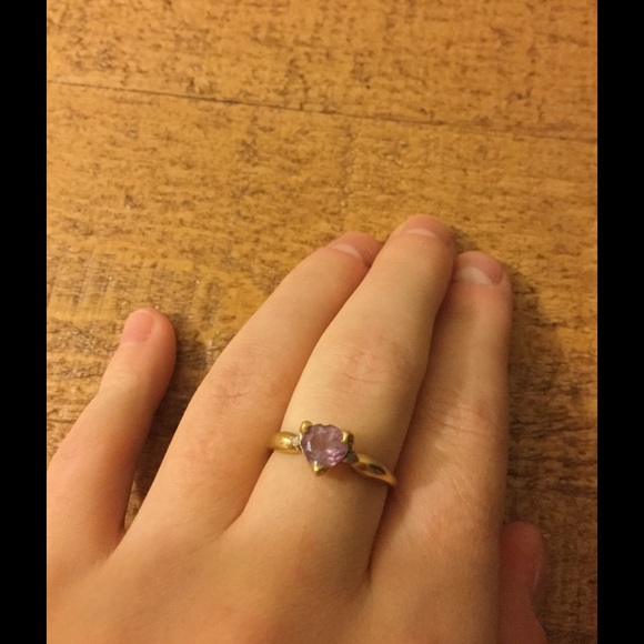 10K gold amethyst ring - Picture 2 of 3