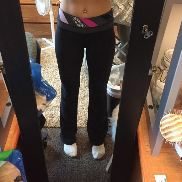 Lulu flare pants